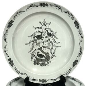 Wedgwood 1957-1964 Retired 'Partridge in a Pear Tree' Dinner Plate-Excellent